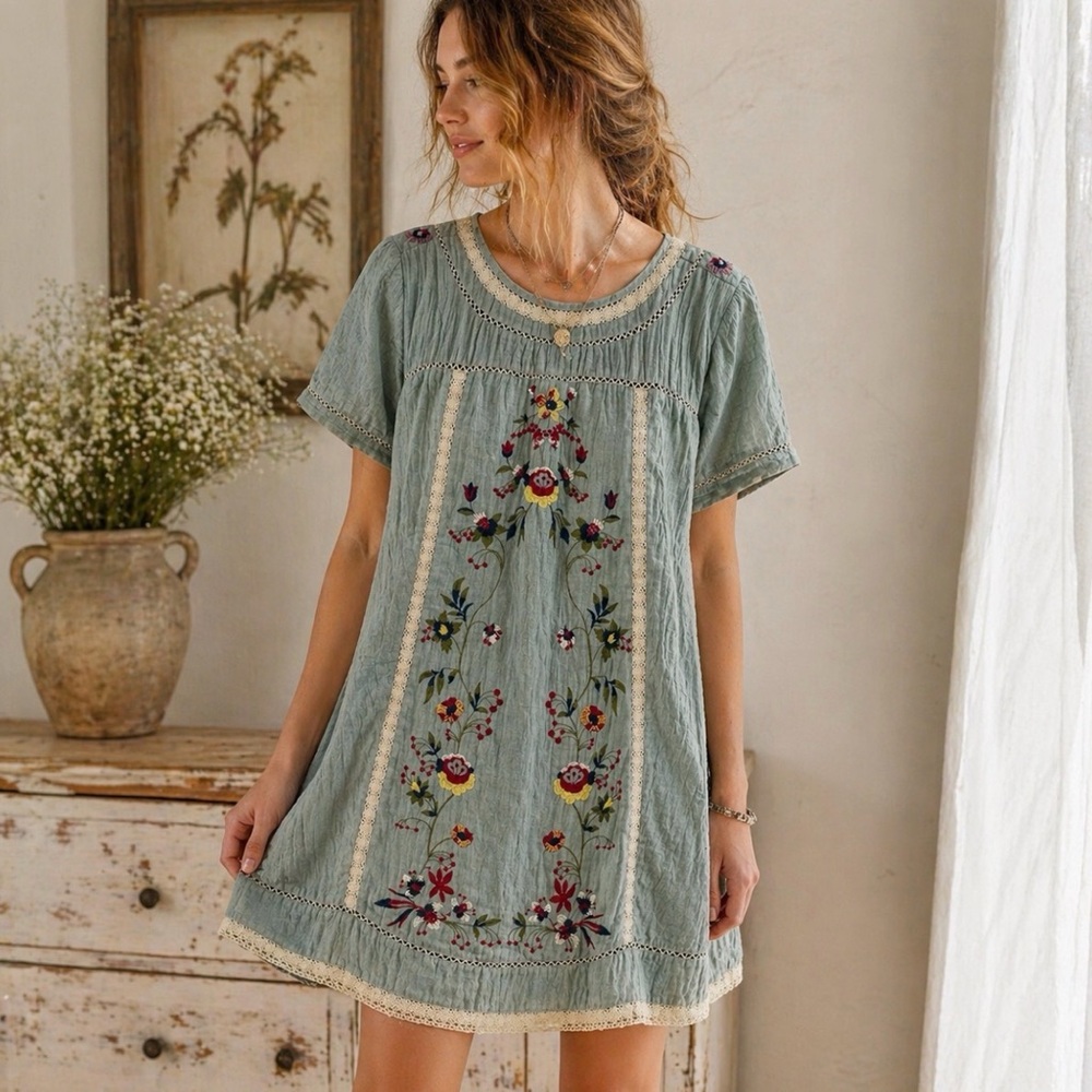 Vintage Light Blue Embroidered Cotton Dress Lace Trim Cottagecore Boho S/M